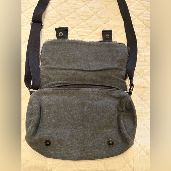 Benetton Crossbody Bag Vintage Unisex New Without Tag - Picture 4 of 7